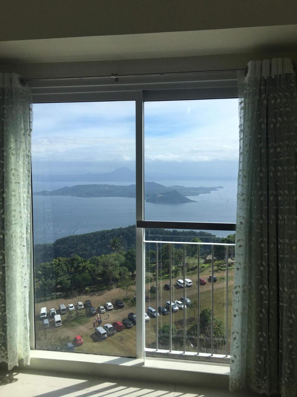 Smdc Wind Taal View Jane'S Apartment Tagaytay City Exterior foto